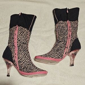 Irregular Choice boots Women’s Pink and Black Mid-Calf Fashion Boots Sz 38/ 7.5